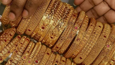 الذهب يسجل أكبر انخفاض شهري منذ 2008 نتيجة قوة الدولار وتضخم الطاقة