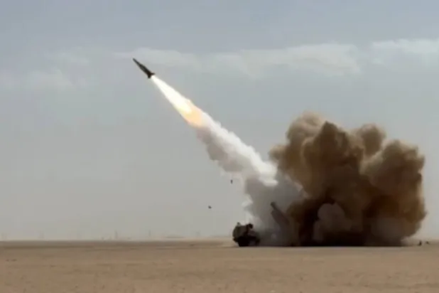 تقرير: صاروخ أميركي جديد استُخدم في قصف صالة رياضية ومدرسة بإيران