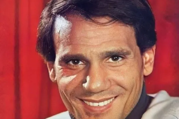 كتاب جديد عن معارك عبد الحليم حافظ الفنية