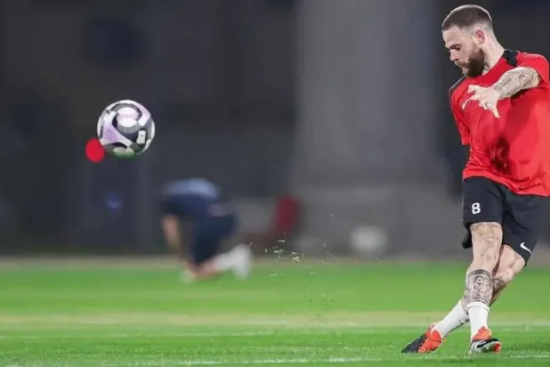 نانديز نجم القادسية يتوق لارتداء قميص بوكا جونيورز