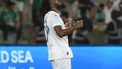 الشباب يفاوض معتوق على عقد لـ3 سنوات