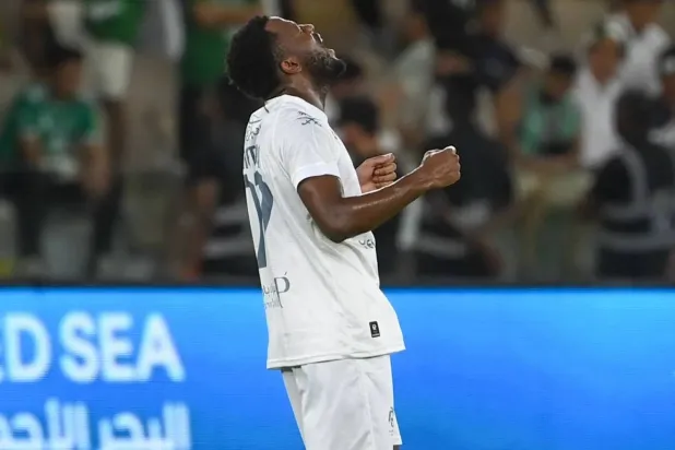 الشباب يفاوض معتوق على عقد لـ3 سنوات