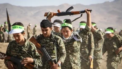 منظمة حقوقية: تجنيد «الحرس الثوري» أطفالاً يرقى إلى جريمة حرب