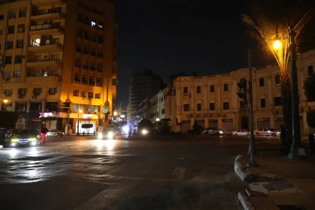 ما الذي ستجنيه مصر من قرار الغلق المبكر للمحال؟