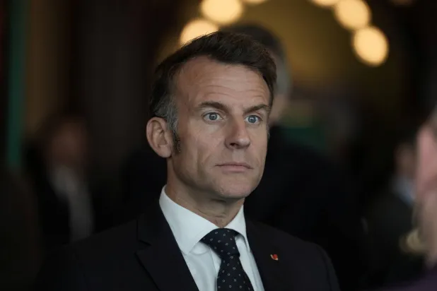 فرنسا «مندهشة» من انتقاد ترمب حظر باريس الرحلات الجوية العسكرية الأميركية