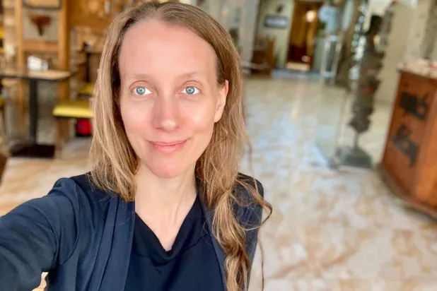 اختطاف صحافية أميركية في بغداد… ومؤشرات على نقلها إلى معقل الفصائل