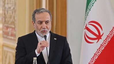 وزير الخارجية الإيراني: الزعيم الأعلى الجديد لا يعاني من أي مشكلات