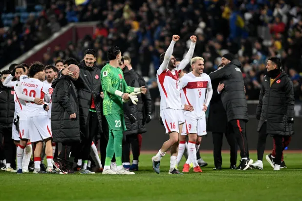 «ملحق المونديال»: تركيا تعود من كوسوفو ببطاقة تأهلها للمرة الأولى منذ 2002