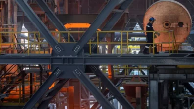 انكماش الصناعة التركية بأسرع وتيرة في 5 أشهر وسط ضغوط الحرب