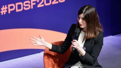 فرنسا: حلف «الناتو» ليست مهمته تنفيذ عمليات في مضيق هرمز