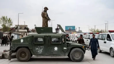 باكستان تجري محادثات مع «طالبان» الأفغانية