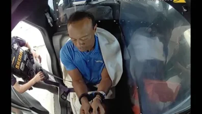 وودز للشرطة: كنت أتحدث مع «الرئيس» قبل توقيفي