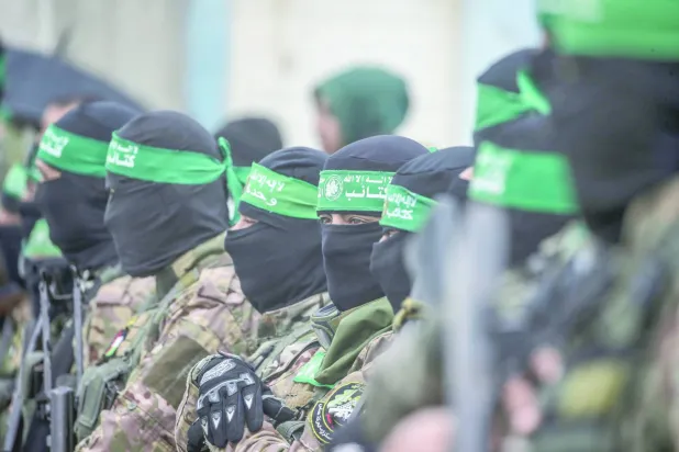 «حماس» تأمل نجاح ضغوطها في تعديل خطة نزع سلاحها