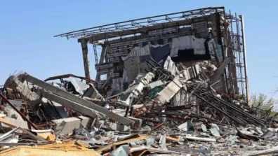 السلطات الإيرانية تعرض مكافأة لمن «يلقي القبض على الطيار الأميركي»