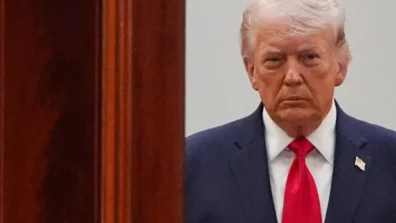 ترمب يوقع أمرا تنفيذيا لإنقاذ الرياضة الجامعية من «الفوضى»