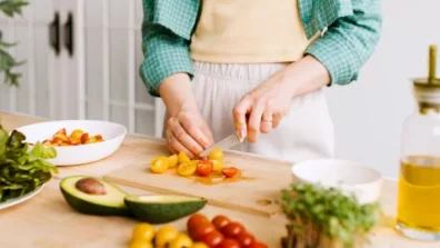 ماذا يحدث لعملية الأيض عند إضافة الدهون الصحية إلى نظامك الغذائي؟