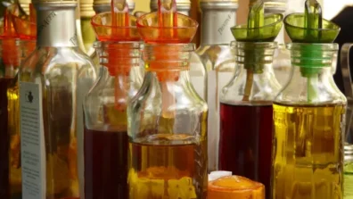 اكتشف فوائد الخل للمعدة