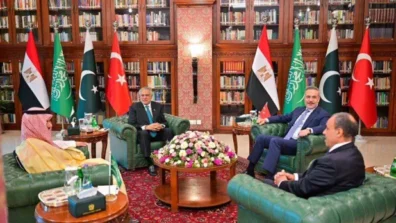 اتصالات مصرية لخفض التصعيد العسكري في المنطقة