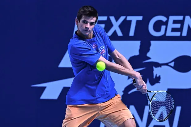 «دورة مراكش»: الإسباني «الواعد» خودار يتوج باللقب الأول في مسيرته