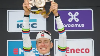 بوغاتشر يفوز بلقب «سباق فلاندرز» ويتلقى غرامة لعبوره إشارة مرور حمراء