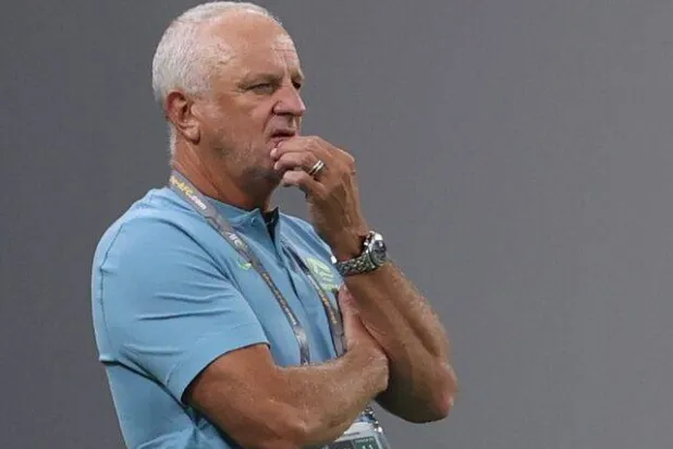 لحظة استثنائية في سيدني… أرنولد يتحول إلى بطل في عيون العراقيين