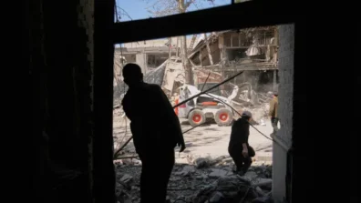 غارات على طهران دمّرت كنيساً يهودياً بالكامل