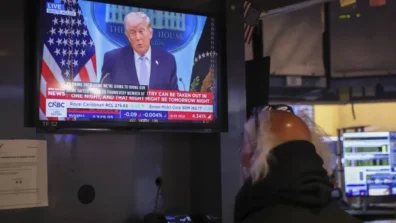 «وول ستريت» تتراجع مع تصعيد ترمب تهديداته لإيران