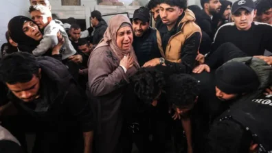 «مهلة» ملادينوف لتسليم «سلاح غزة» تعقّد الملف