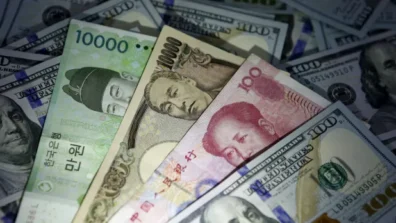 اليوان الصيني يسجل أعلى مستوياته منذ ثلاث سنوات