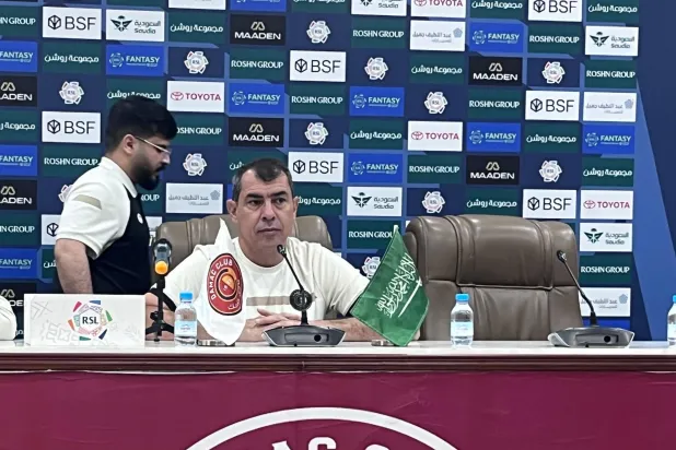 كاريلي: لن أخاطر ببدران أمام القادسية