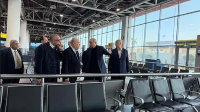 تيسيراً على المسافرين… «بطاقات الجوازات الورقية» تغادر مطار القاهرة