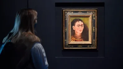 نقل مجموعة فريدا كاهلو الفنية إلى إسبانيا يثير احتجاجات في المكسيك