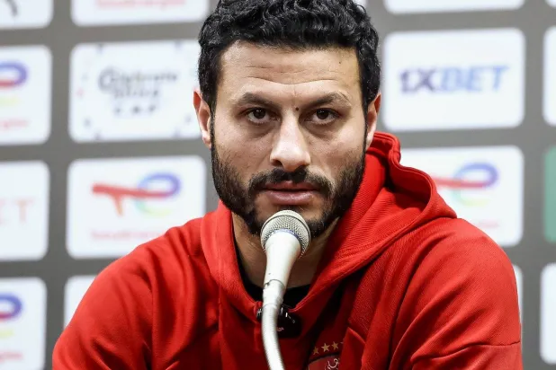 إيقاف الشناوي حارس الأهلي 4 مباريات لاعتدائه على الحكم