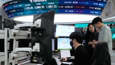 ارتفاع الأسهم الآسيوية مدفوعةً بمكاسب «وول ستريت»