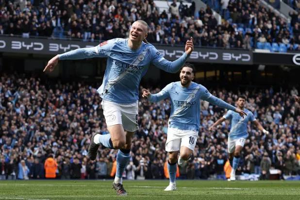 مانشستر سيتي يخوض مواجهة محفوفة بالمخاطر ضد تشيلسي