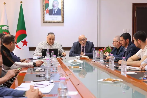 الجزائر: استنفار حزبي مبكر لخوض الاستحقاقات التشريعية