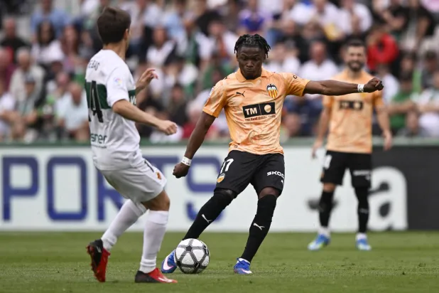 «لا ليغا»: إلتشي يهزم فالنسيا