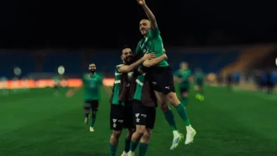 الدوري السعودي: النجمة يتمسك بالأمل بثنائية في نيوم