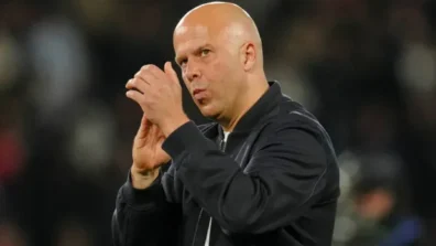 سلوت يتوعد سان جيرمان بعد الفوز على فولهام: مدرجات «آنفيلد» جاهزة