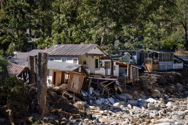 إدارة ترمب توافق على إعلان كوارث كبرى في 7 ولايات بسبب الطقس السيئ