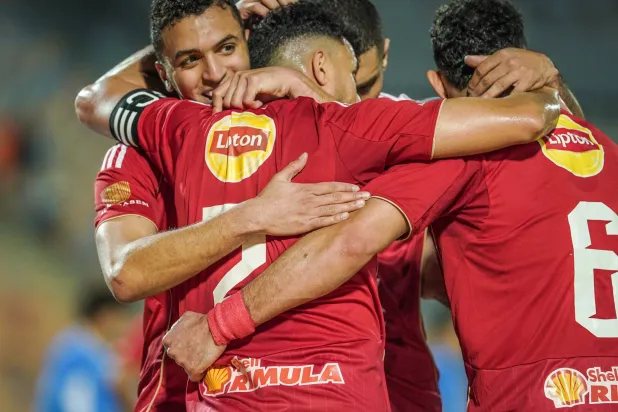 الدوري المصري: الأهلي يخطف فوزاً مثيراً من سموحة