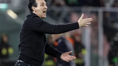 إيمري يتطلع لإيصال أستون فيلا للأداء المثالي