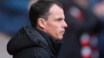 لي بري: واجهنا مباراة صعبة أمام توتنهام