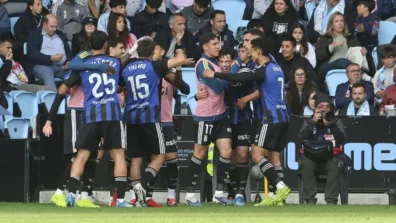 «لا ليغا»: أوفييدو يواصل رحلة الهروب من الهبوط بثلاثية في فيغو