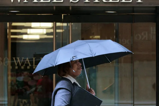 «وول ستريت»: أرباح الشركات الأميركية في اختبار «صدمة النفط»