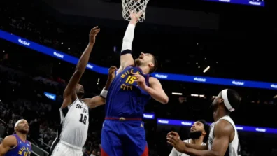 «إن بي إيه»: ناغتس يحسم المركز الثالث… وبليزرز إلى الملحق