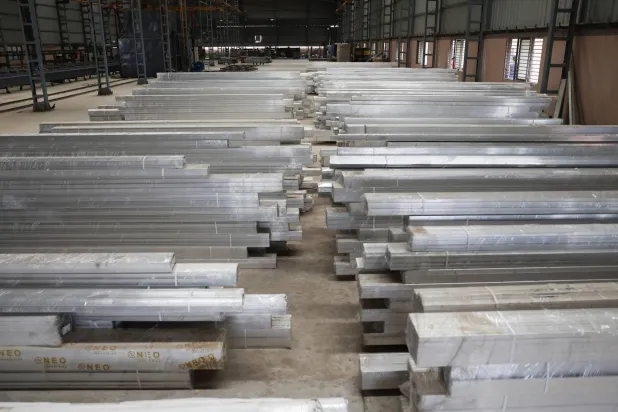 أسعار الألمنيوم تلامس ذروة 4 سنوات عقب تعثر محادثات واشنطن وطهران