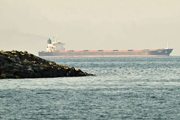 كيف يمكن تطبيق «حصار هرمز» تقنياً؟