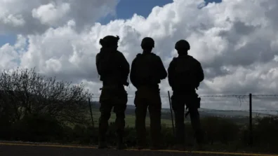 إسرائيل تحاصر بنت جبيل وعينها على رمزية «بيت العنكبوت»