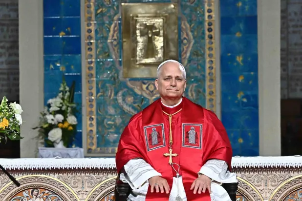 ساسة ورجال دين إيطاليون يدعمون بابا الفاتيكان بوجه انتقادات ترمب